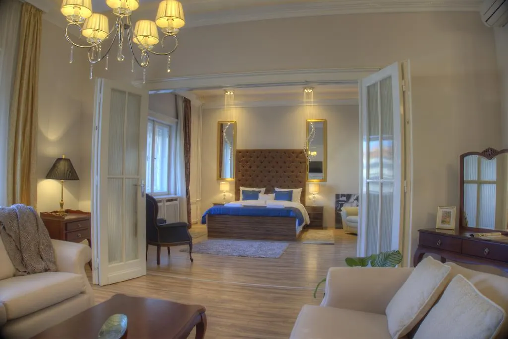 V1 Apartment | Hostaid Budapest